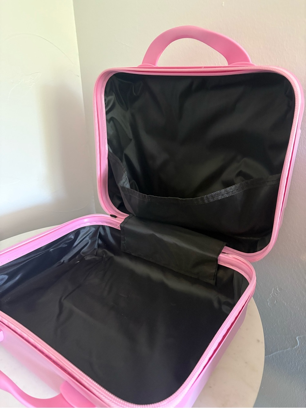 My Melody Pink Hard-Shell Case 💖 - Picture 3 of 3